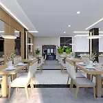 Almaris Apartahotel 3*